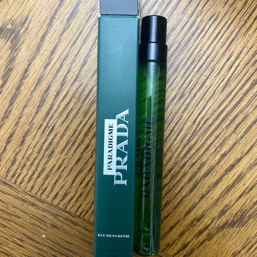 Prada Paradigme perfume - Picture 3 of 6